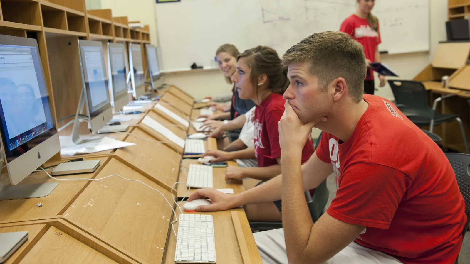 A picture of Ohio State students in a computer lab